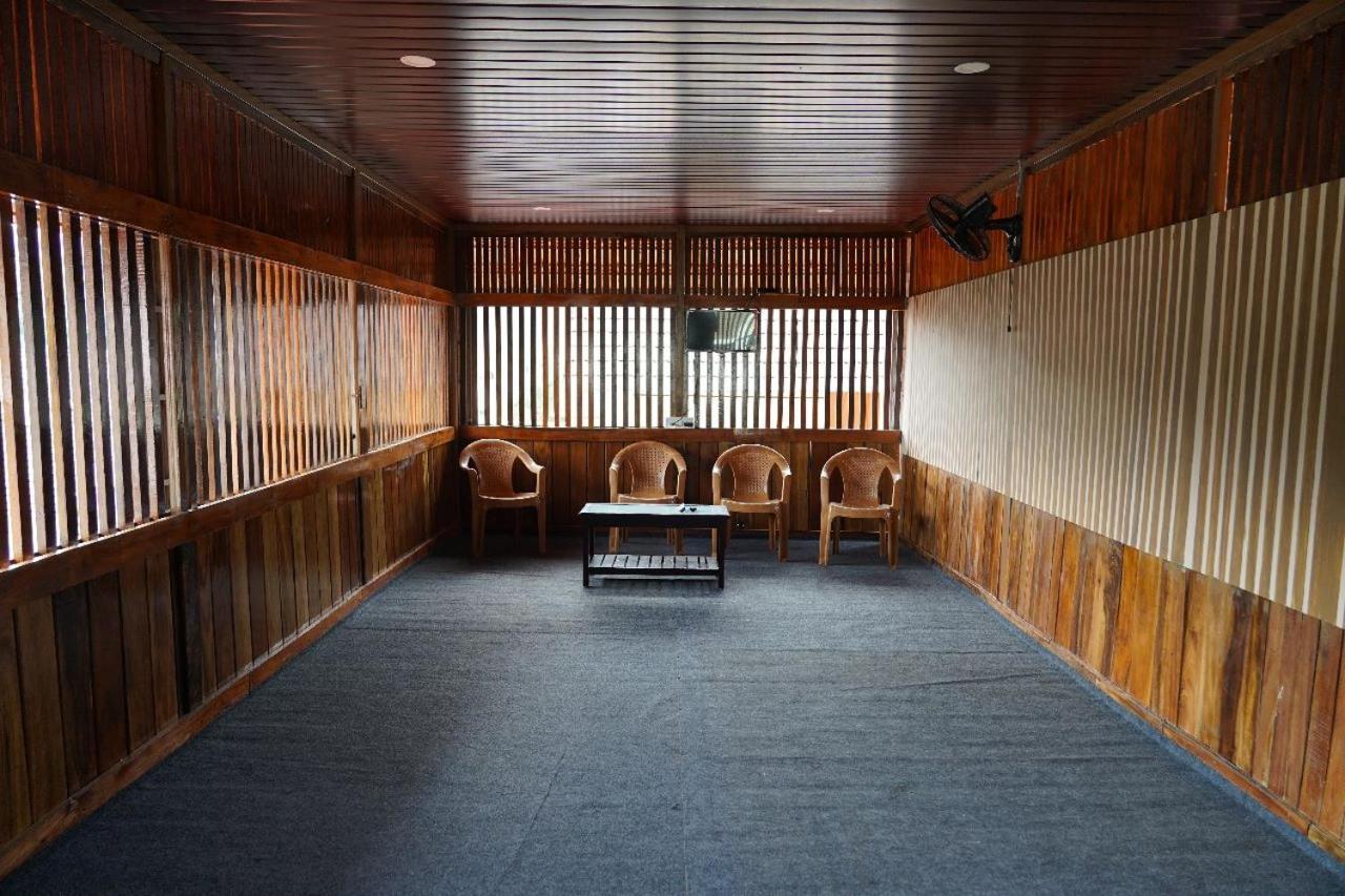 KallanaJackroot Heritage Athirappilly公寓 外观 照片
